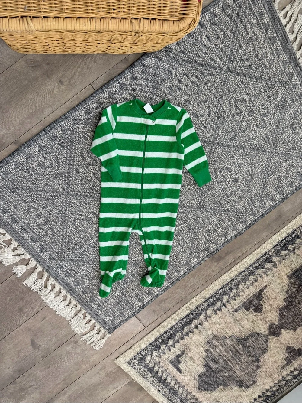 Old Navy Green and White Striped Footed One-Piece 6-12 Months Baby Boy